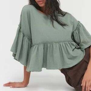 Urban outfitters oversized wide sleeve top size XL